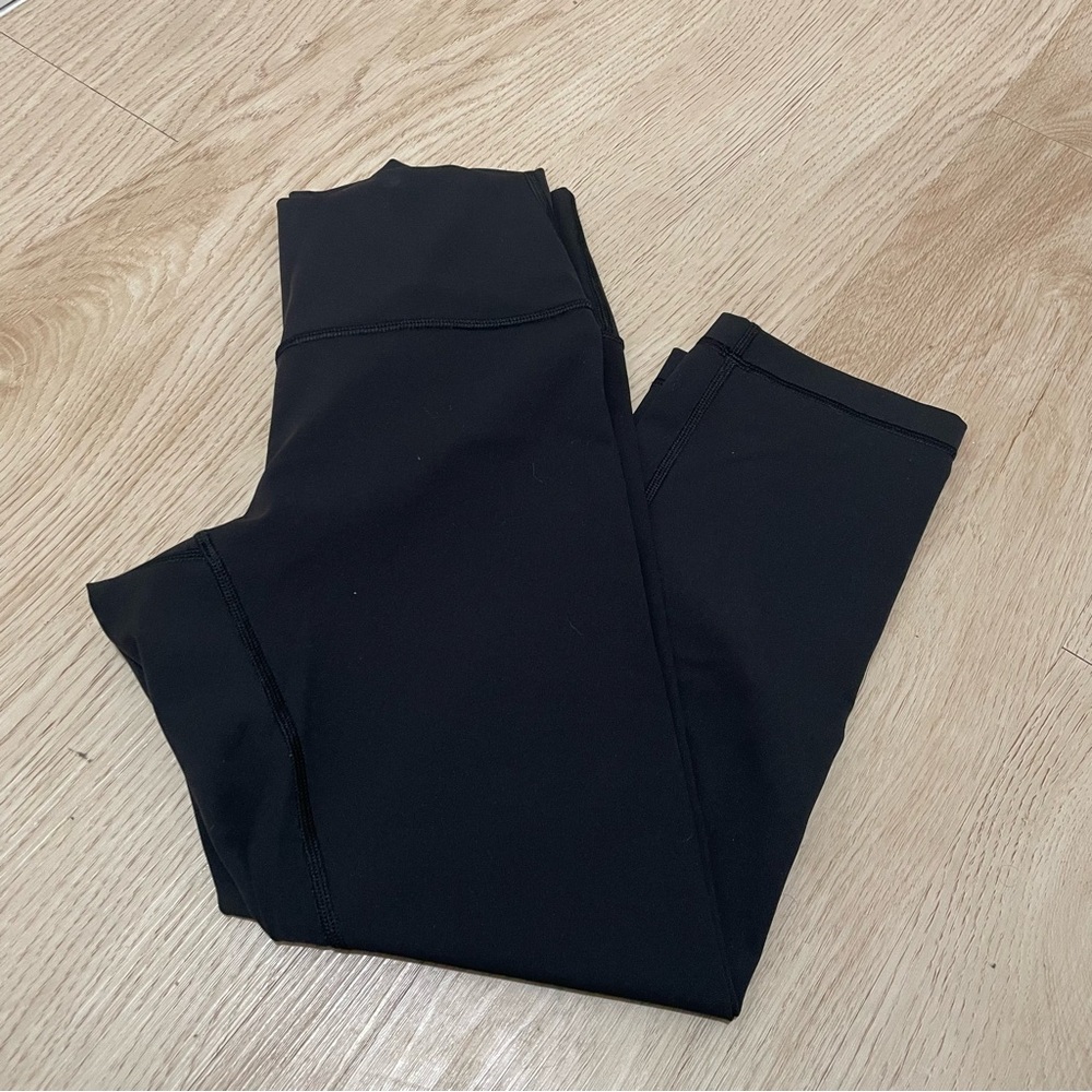 Lululemon Wunder Under High Rise Crop 21” Black Leggings Size 6